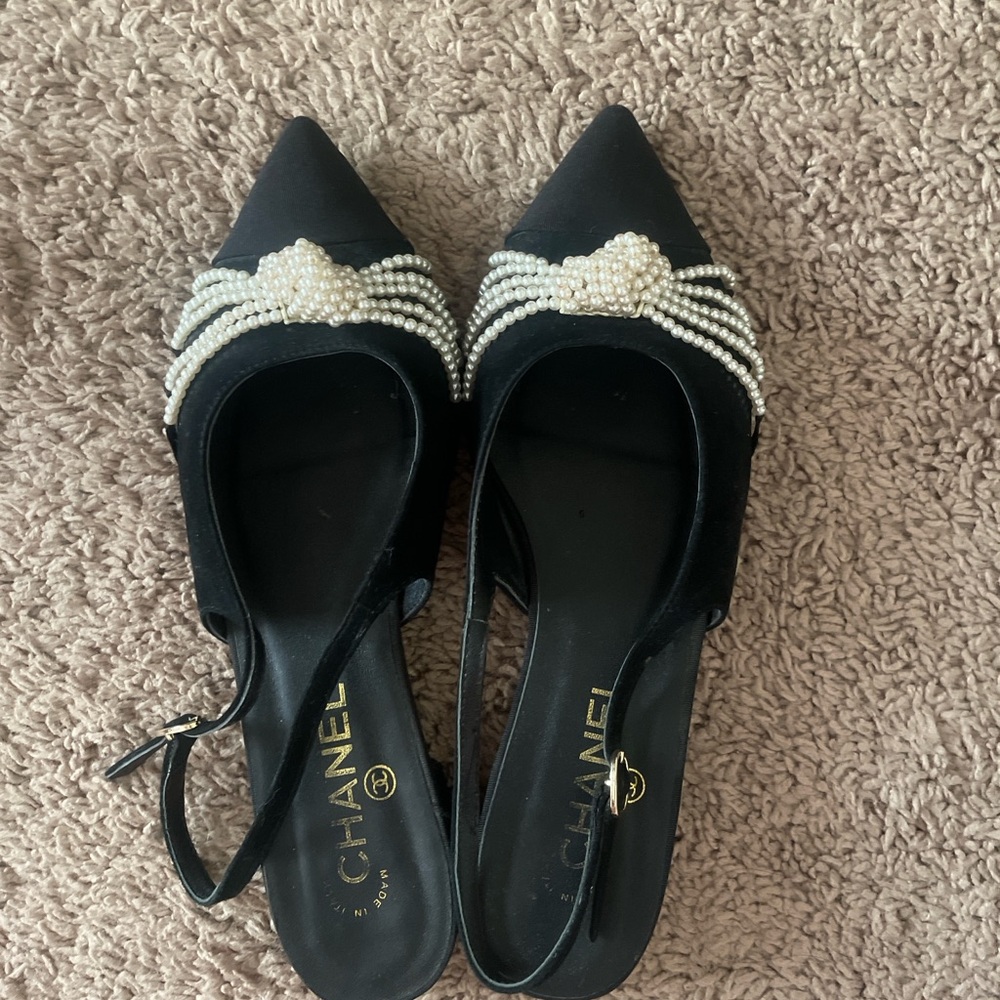 CHANEL Black Grosgrain Pearl Flats Slingback